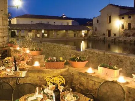 Otel Le Terme Bagno Vignoni